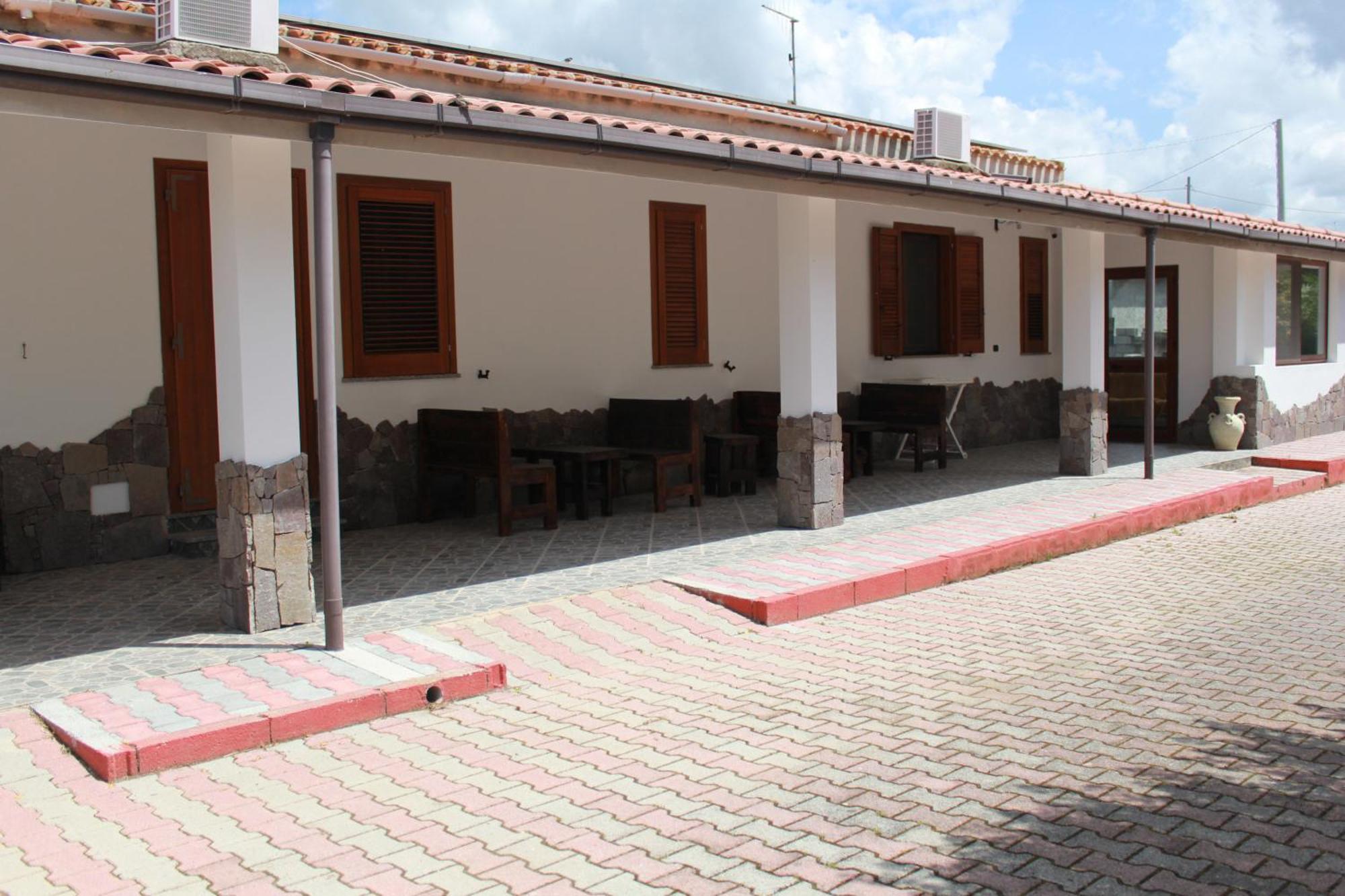 B&B Funtanadetalia Olmedo Ngoại thất bức ảnh